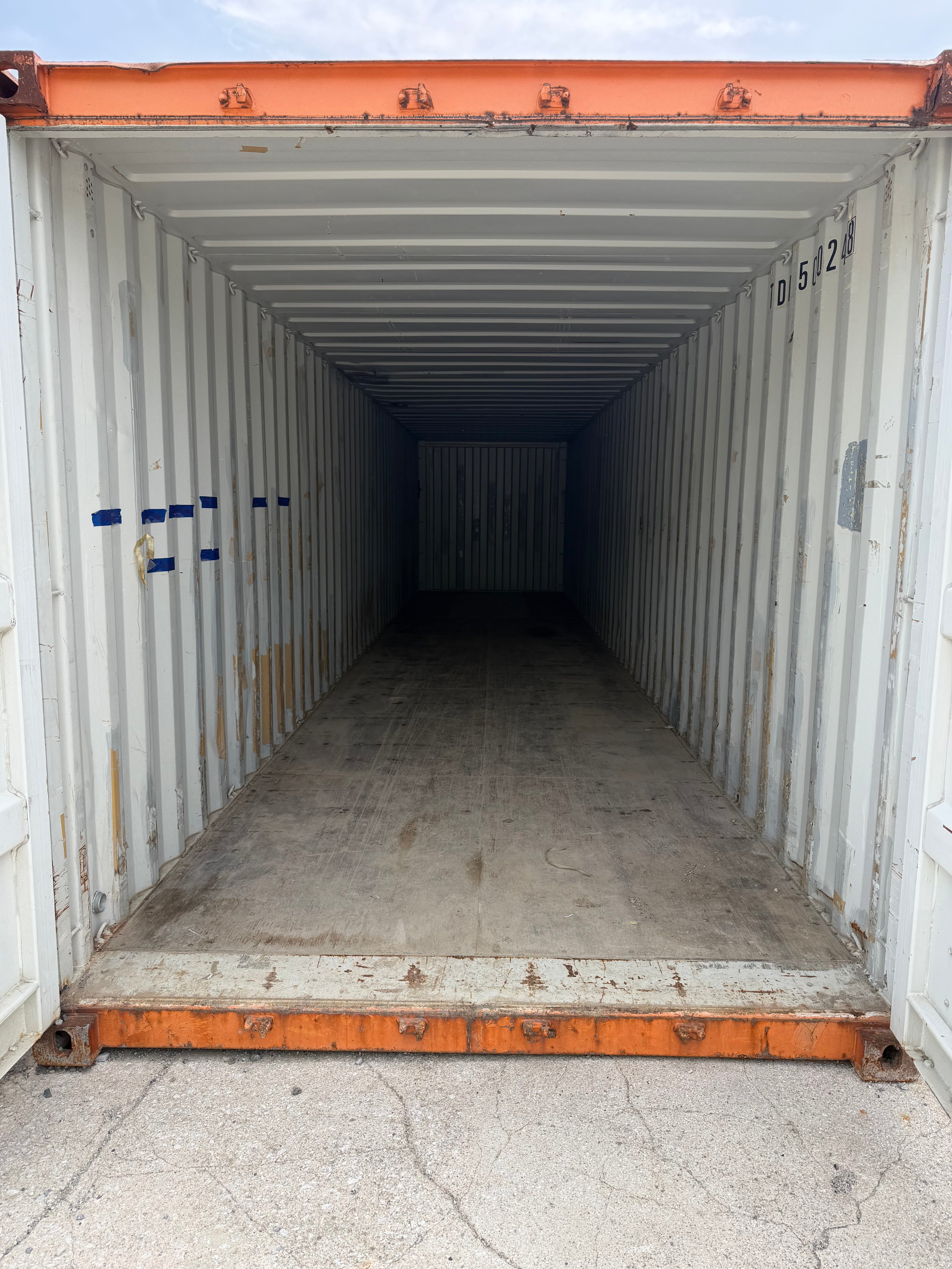 40’ Standard Height Used Shipping Container – Orange – Wind & Water Tight – 508024-8