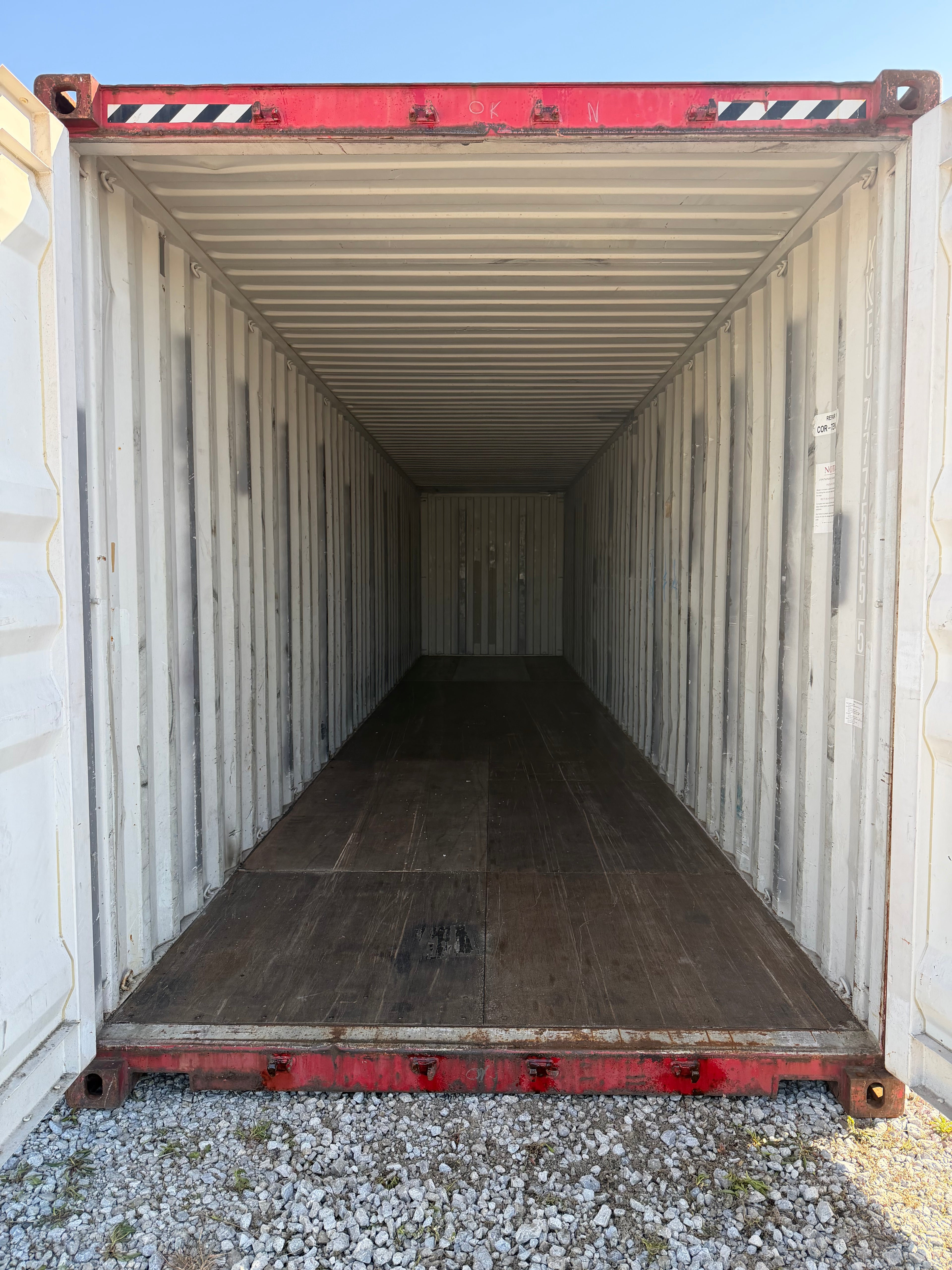 40’ HC Used K-Line Shipping Container – Cargo Worthy | Doors Open & Close Properly 777595-5